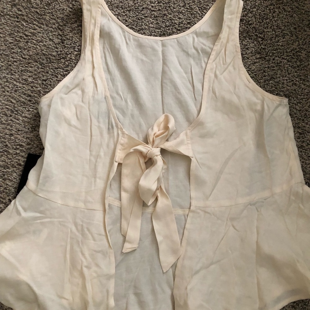 Lulus NWT Open Back Peplum